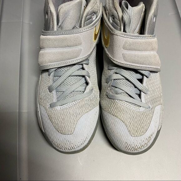 Nike Kyrie 2's Battle Gray Gold High top basketball sneakers shoes 6Y 7.5 womans - Picture 6 of 14